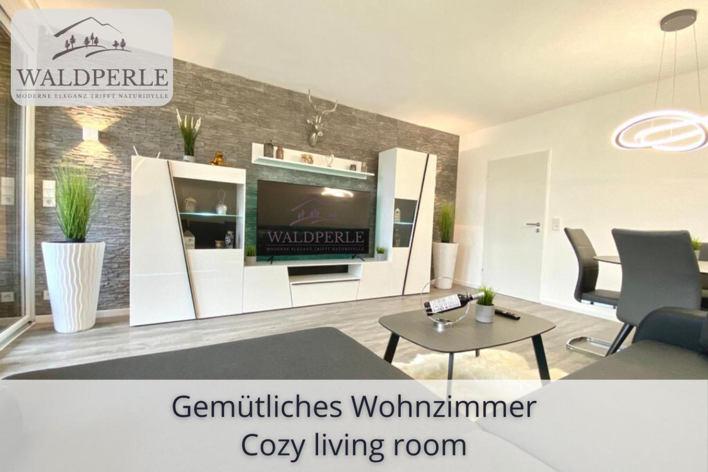 Exklusives 5-Sterne Apartment Waldperle Mit Indoor-Pool, Sauna, Top Lage Und Ausblick In Die Natur, Hunde Willkommen Schonach im Schwarzwald 외부 사진